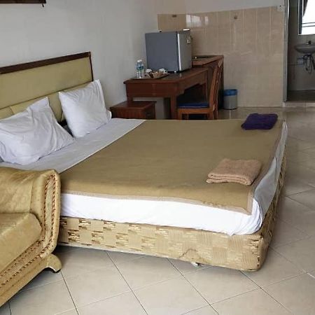 Marina Cove Resort Lumut Eksteriør bilde